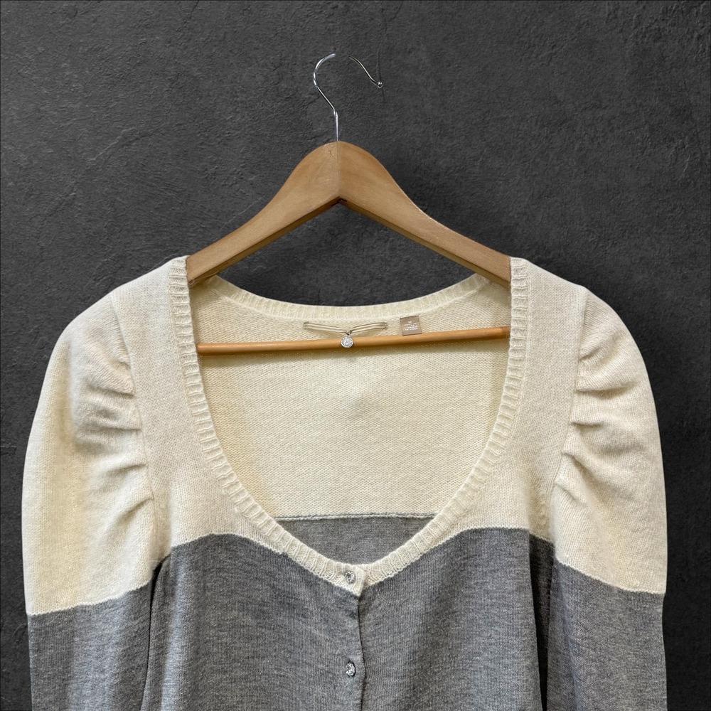 Knitted & Knotted Anthropologie Cardigan Gray Wool Angora Silk Puff Sleeve Sz M - Picture 2 of 10